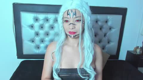 Lore Depp online show from 02.10.25