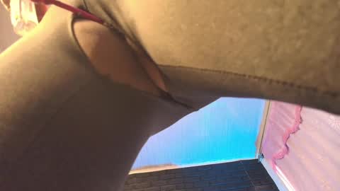 Loren online show from 01.08.25