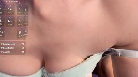 Loren online show from 12.17.24