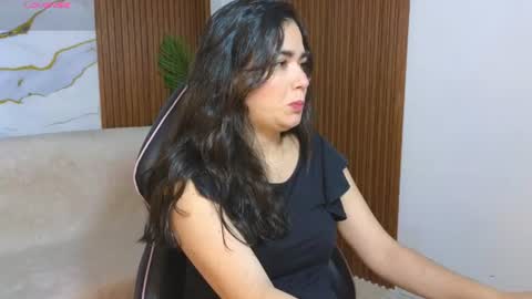 Loren online show from 07.02.26