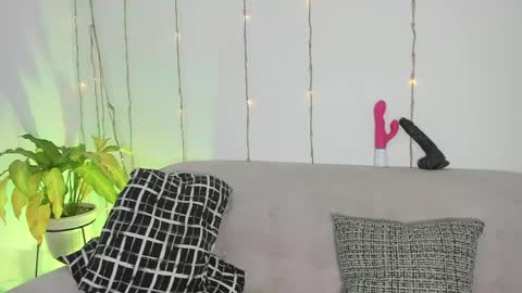 L O R E N online show from 05.26.26