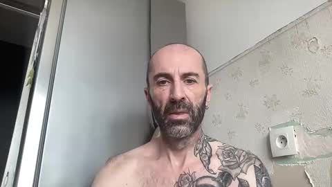 Snapshot of lorenzo44300 chatting on 01.16.26 lorenzo44300 online show from 01.16.26