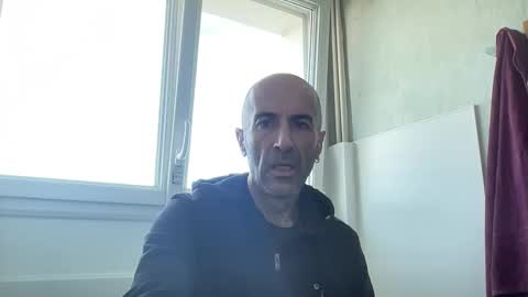 Snapshot of lorenzo44300 chatting on 02.08.26 lorenzo44300 online show from 02.08.26