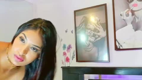 loretahorny online show from 04.27.26