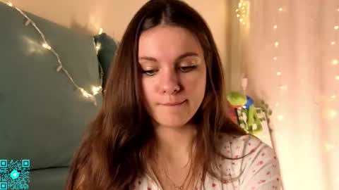 Snapshot of lorettadunnelli chatting on 02.08.26 Chloe for Fan BlackHole online show from 02.08.26