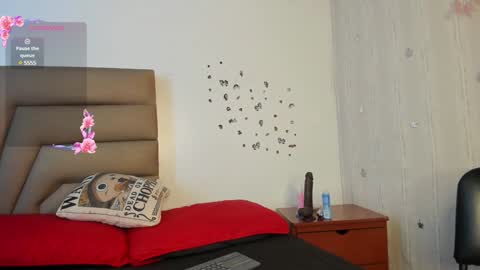 LorettMatthew online show from 01.15.25