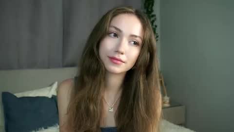 Snapshot of loriamarzinske chatting on 09.19.25 Naomi online show from 09.19.25