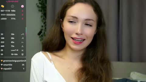 Snapshot of loriamarzinske chatting on 10.02.25 Naomi online show from 10.02.25