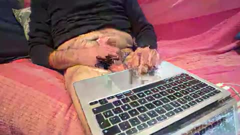 Lorian7 online show from 12.22.25