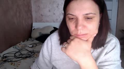 LorraGrey online show from 04.03.26