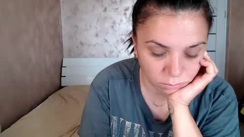 LorraGrey online show from 06.17.26