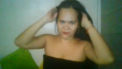 Snapshot of lorraine_cola chatting on 07.24.26 Lorraine online show from 07.24.26