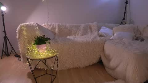 Snapshot of lorrie_love_story chatting on 02.20.26 Lorrie online show from 02.20.26