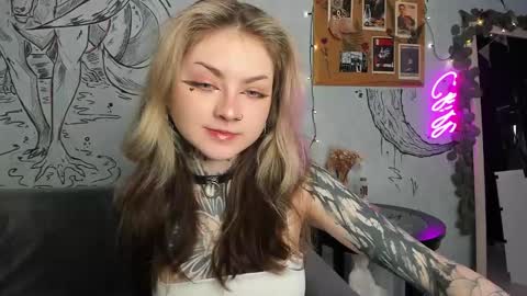 Snapshot of lostallice chatting on 03.02.25 lostallice online show from 03.02.25