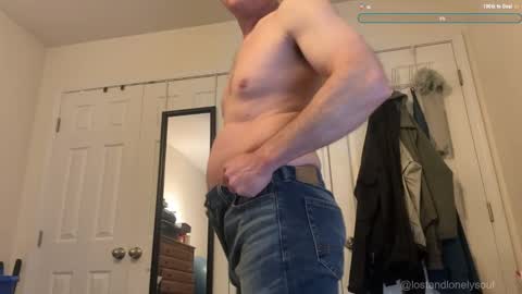 Snapshot of lostandlonelysoul chatting on 10.28.25 Hazemir online show from 10.28.25