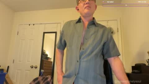 Snapshot of lostandlonelysoul chatting on 11.23.25 Hazemir online show from 11.23.25