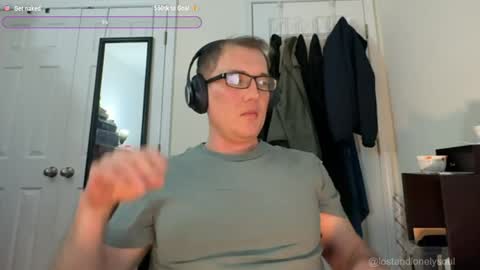 Snapshot of lostandlonelysoul chatting on 03.30.26 Hazemir online show from 03.30.26