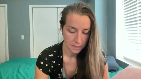 lothlori online show from 05.05.26