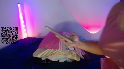 lou_cuteee online show from 05.25.26