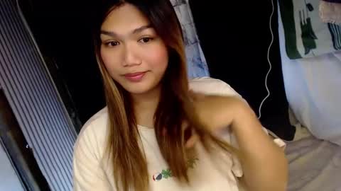 Sweet   online show from 12.14.24