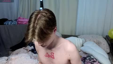 Snapshot of louie_evans chatting on 02.11.26 louie_evans online show from 02.11.26