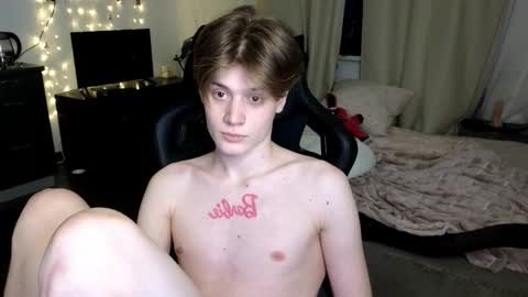 Snapshot of louie_evans chatting on 02.26.26 louie_evans online show from 02.26.26