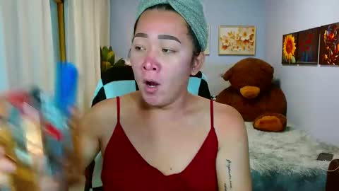 Snapshot of louie_sexy chatting on 03.10.26 Cathy online show from 03.10.26