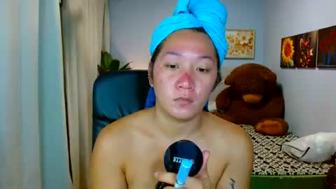 Snapshot of louie_sexy chatting on 06.15.26 Cathy online show from 06.15.26