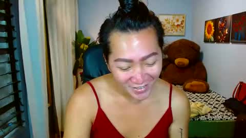 Snapshot of louie_sexy chatting on 06.18.26 Cathy online show from 06.18.26