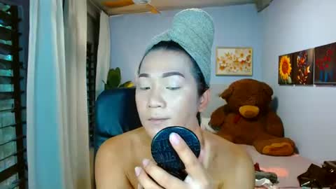 Snapshot of louie_sexy chatting on 07.03.26 Cathy online show from 07.03.26