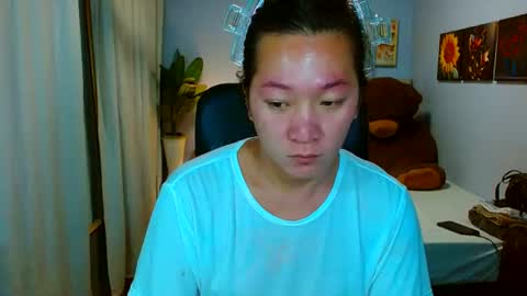 Snapshot of louie_sexy chatting on 07.16.26 Cathy online show from 07.16.26