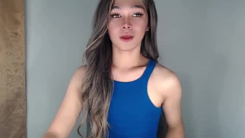 Snapshot of louilalicious chatting on 02.26.25 louilalicious online show from 02.26.25