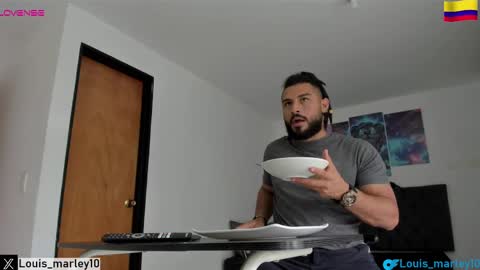 louis_marley_ online show from 02.26.25