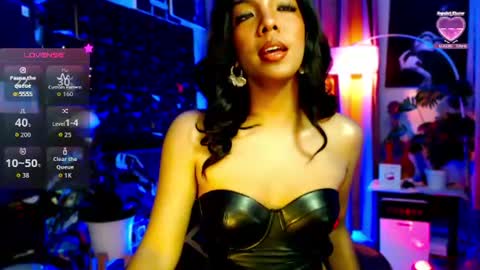 Louisa online show from 06.25.26