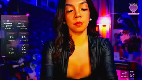 Louisa online show from 07.03.26