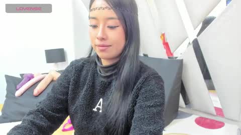 Snapshot of louise_taylorr chatting on 01.24.25 louise_taylorr online show from 01.24.25