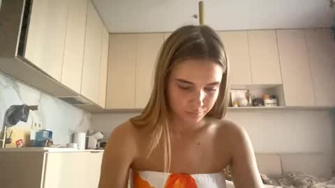 Eliza online show from 05.25.26