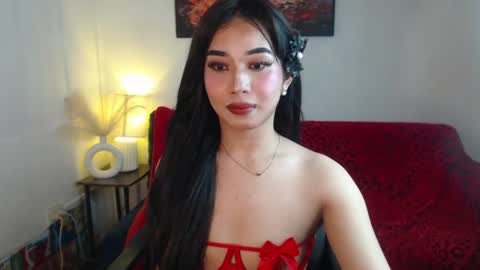 Snapshot of lovabletrans_deia chatting on 06.29.26 DEIA online show from 06.29.26