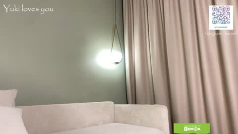 Snapshot of love_in_asian chatting on 09.25.25 Learn how love can be with us online show from 09.25.25