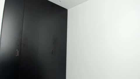 Kristen LoveBerry online show from 03.12.26