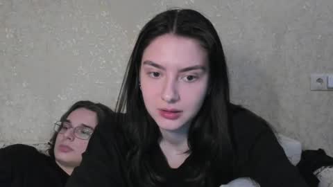 Snapshot of love_lina_muuur chatting on 04.16.26 LINA online show from 04.16.26