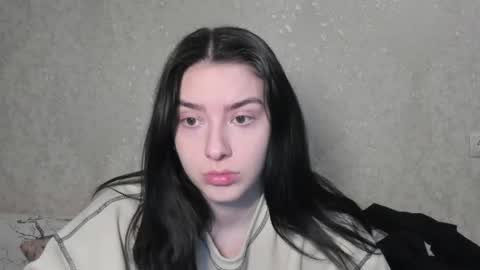 Snapshot of love_lina_muuur chatting on 04.25.26 LINA online show from 04.25.26