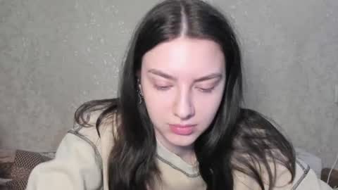 Snapshot of love_lina_muuur chatting on 06.17.26 LINA online show from 06.17.26
