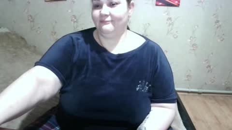 Snapshot of love_milanna chatting on 12.23.24 Milana online show from 12.23.24