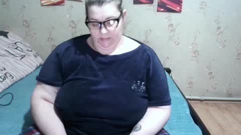 Snapshot of love_milanna chatting on 01.12.25 Milana online show from 01.12.25