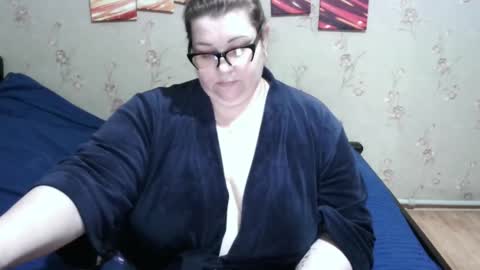 Snapshot of love_milanna chatting on 02.12.25 Milana online show from 02.12.25