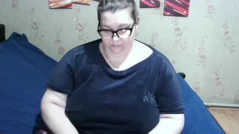 Snapshot of love_milanna chatting on 02.15.25 Milana online show from 02.15.25