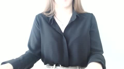 Vivian online show from 06.09.26