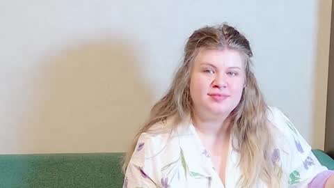 Snapshot of love_wiggy18 chatting on 01.21.25 Ally online show from 01.21.25