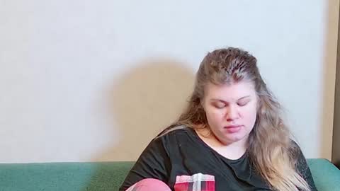 Snapshot of love_wiggy18 chatting on 01.22.25 Ally online show from 01.22.25